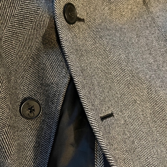 Uniqlo x JW Anderson Herringbone Coat - Picture 4 of 5